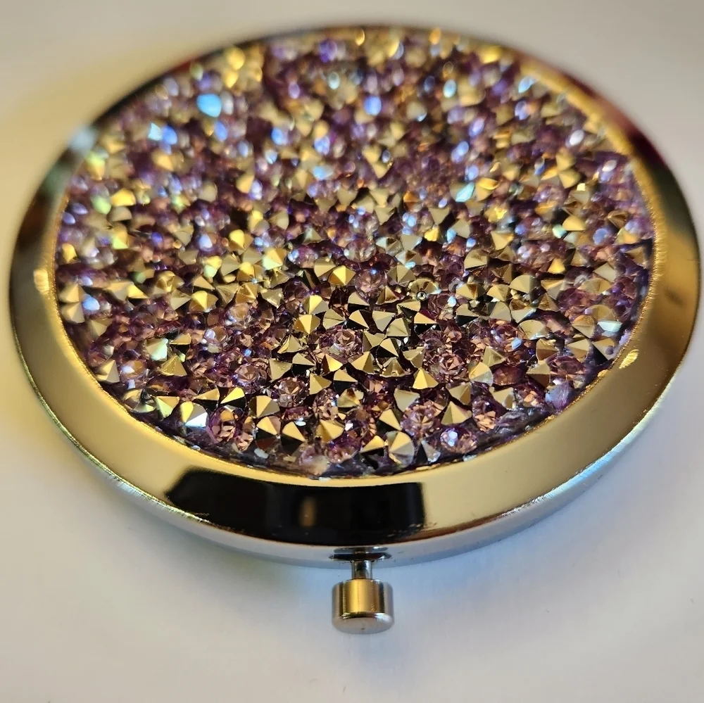 Set of 6 bejeweled metal case snap clasp compact mirrors with protective plastic